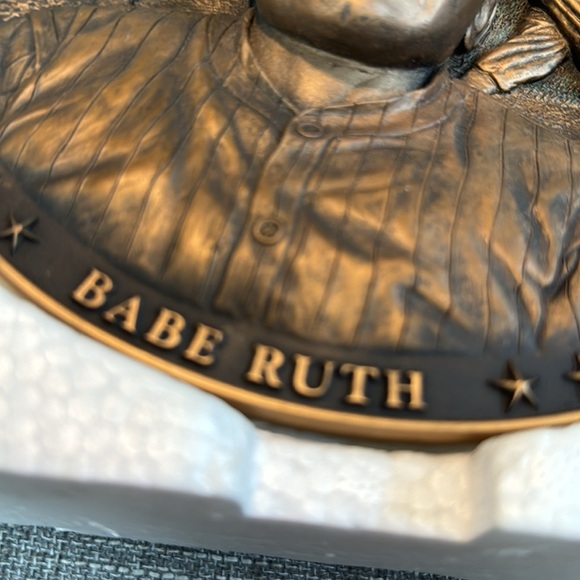 Babe Ruth & Lou Gehrig Immortals of the Diamond Limited Edition Plates - Picture 2 of 10